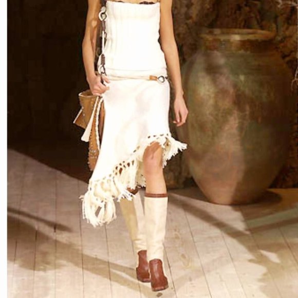 Dolce & Gabbana Virgin Wool Skirt - Picture 6 of 16